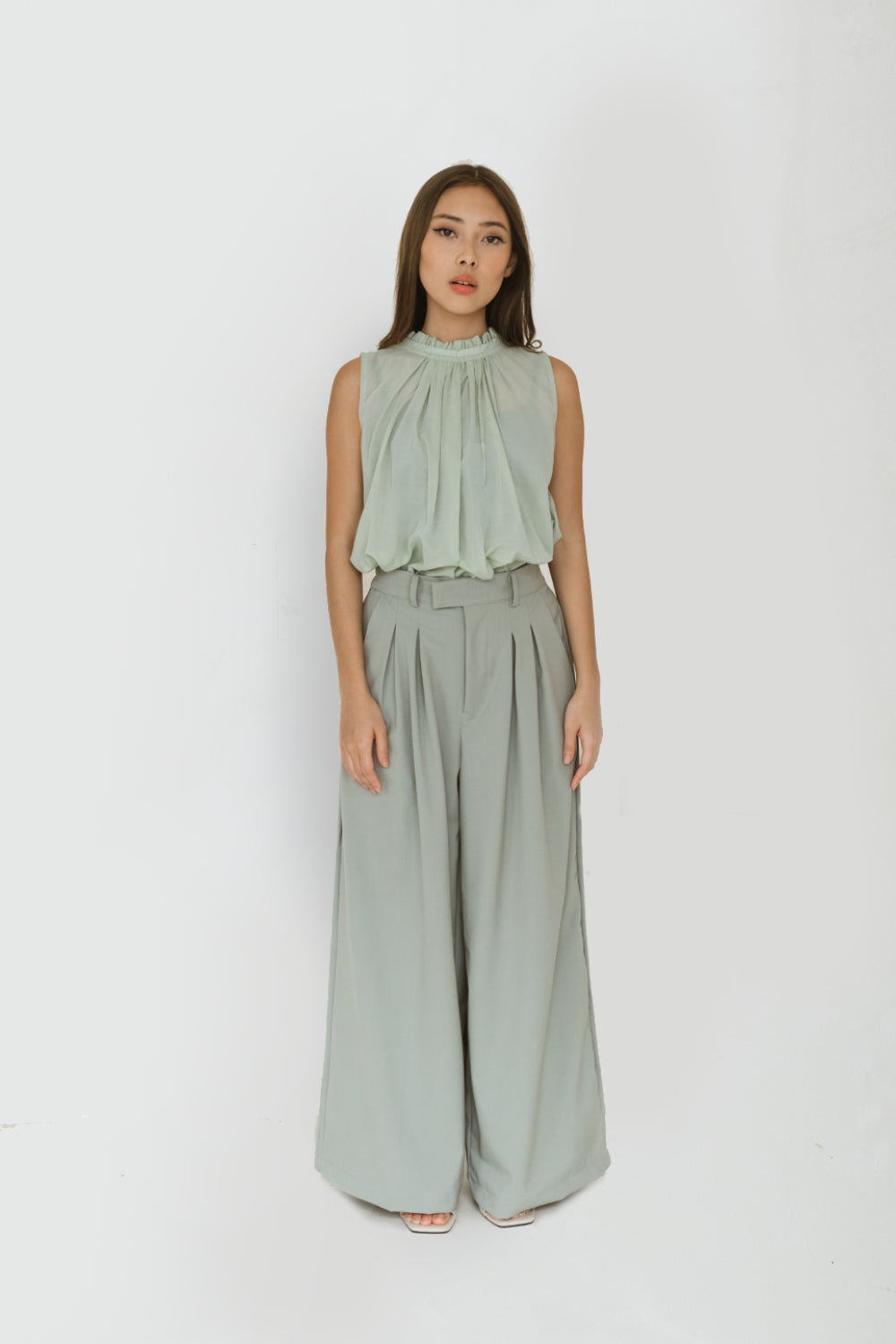 Caelum Pants in Sage