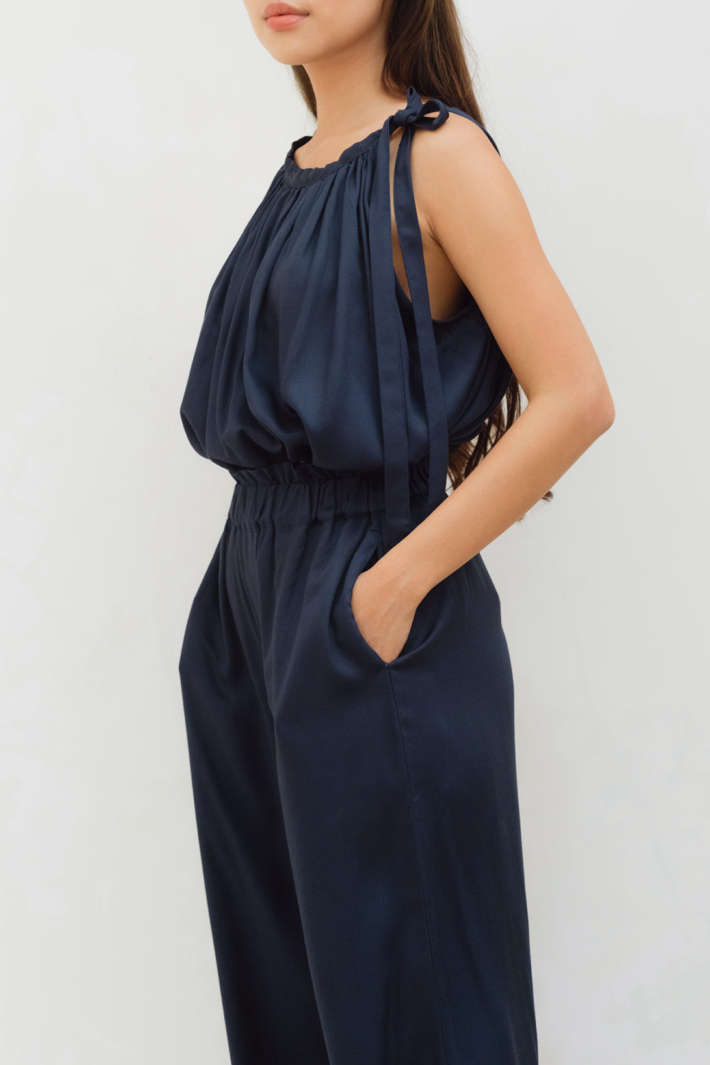 Solis Set in Navy