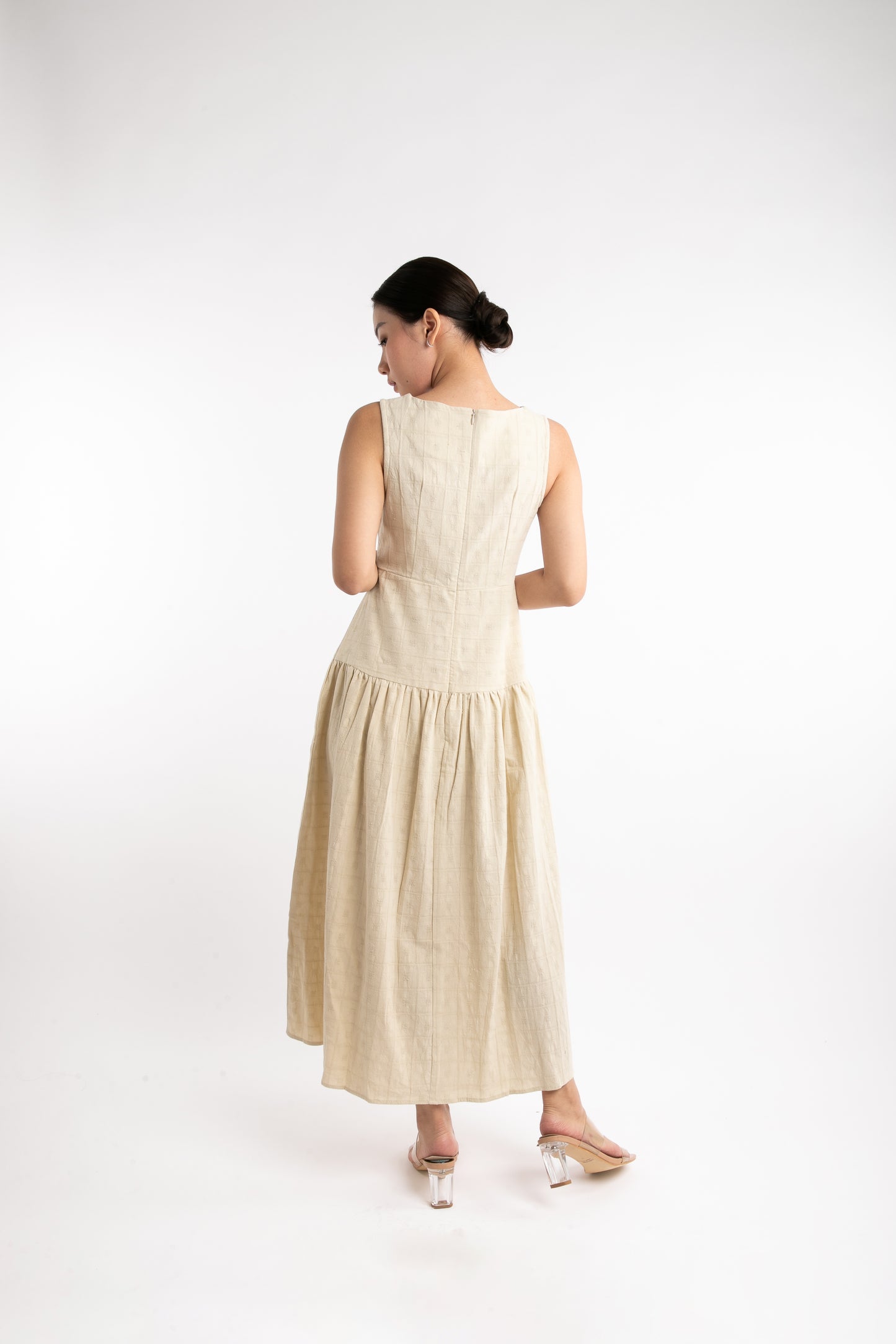 Serene Linen Dress